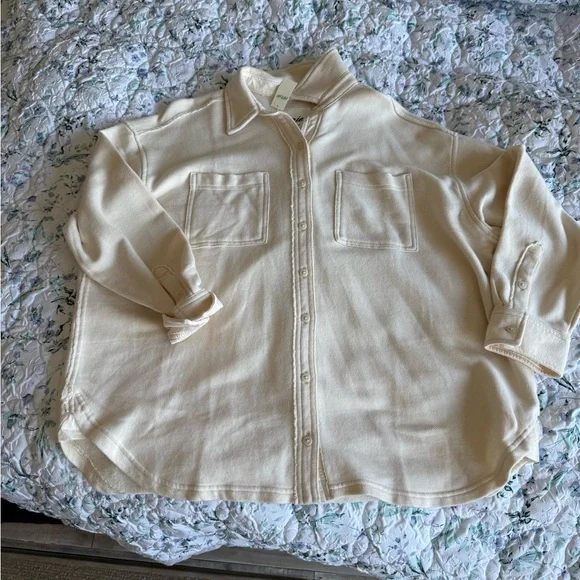 NWT Aerie Women's Lumberjane Oversized
Fleece Shirt Button Down Cream - Picture 6 of 6